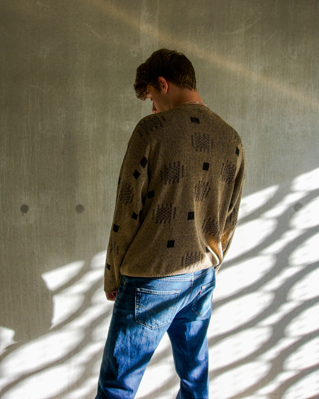 Timeless Appeal: Why Vintage Clothes Are a Wardrobe Essential