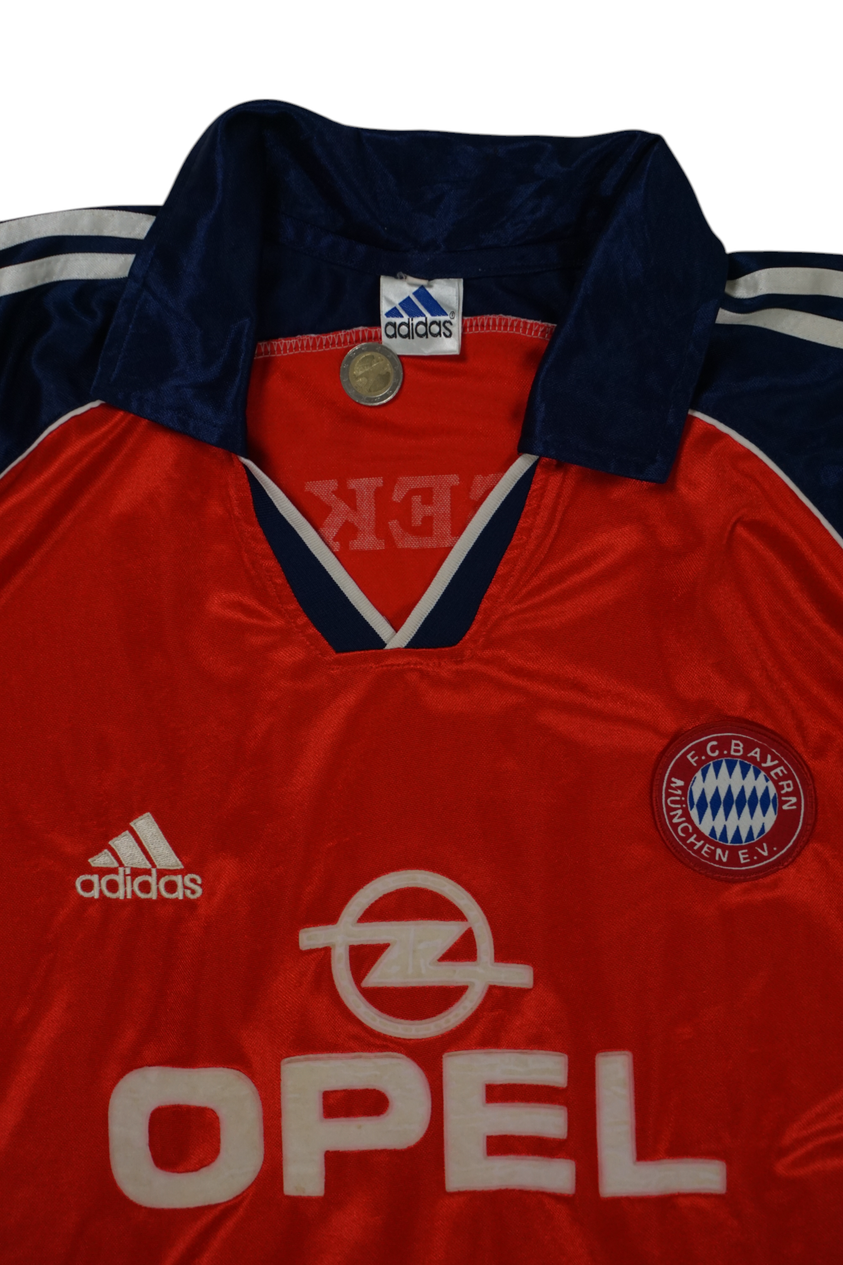 Vintage Bayern 1999-01 Home Tasek2 #7 Football Shirt