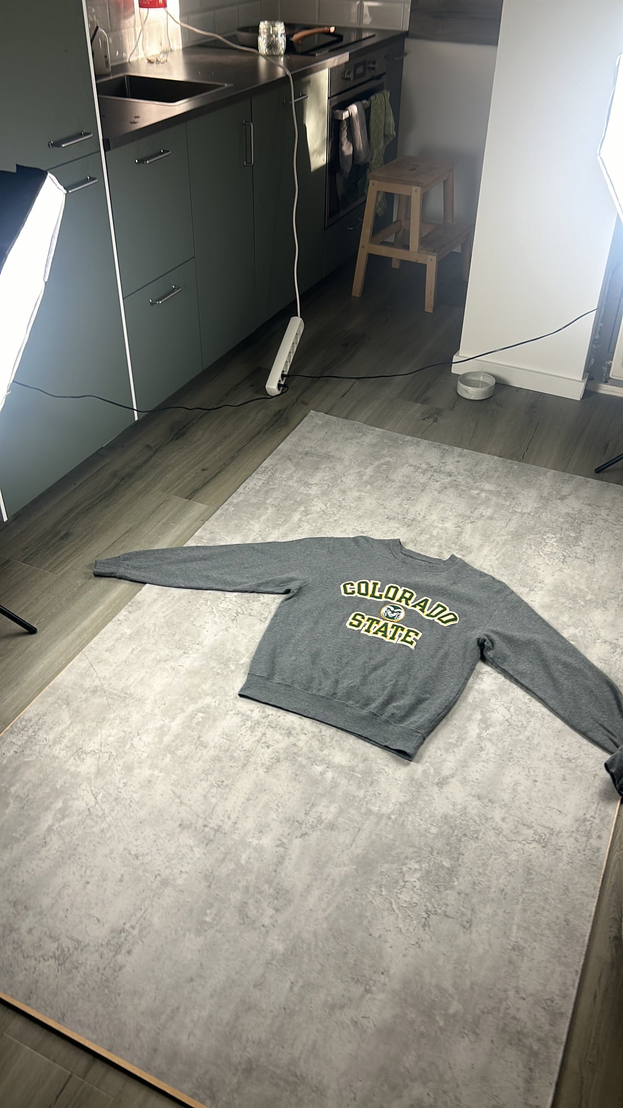 Seasonal Vintage Fashion: Best Pieces for Summer, Fall, Winter, and Spring