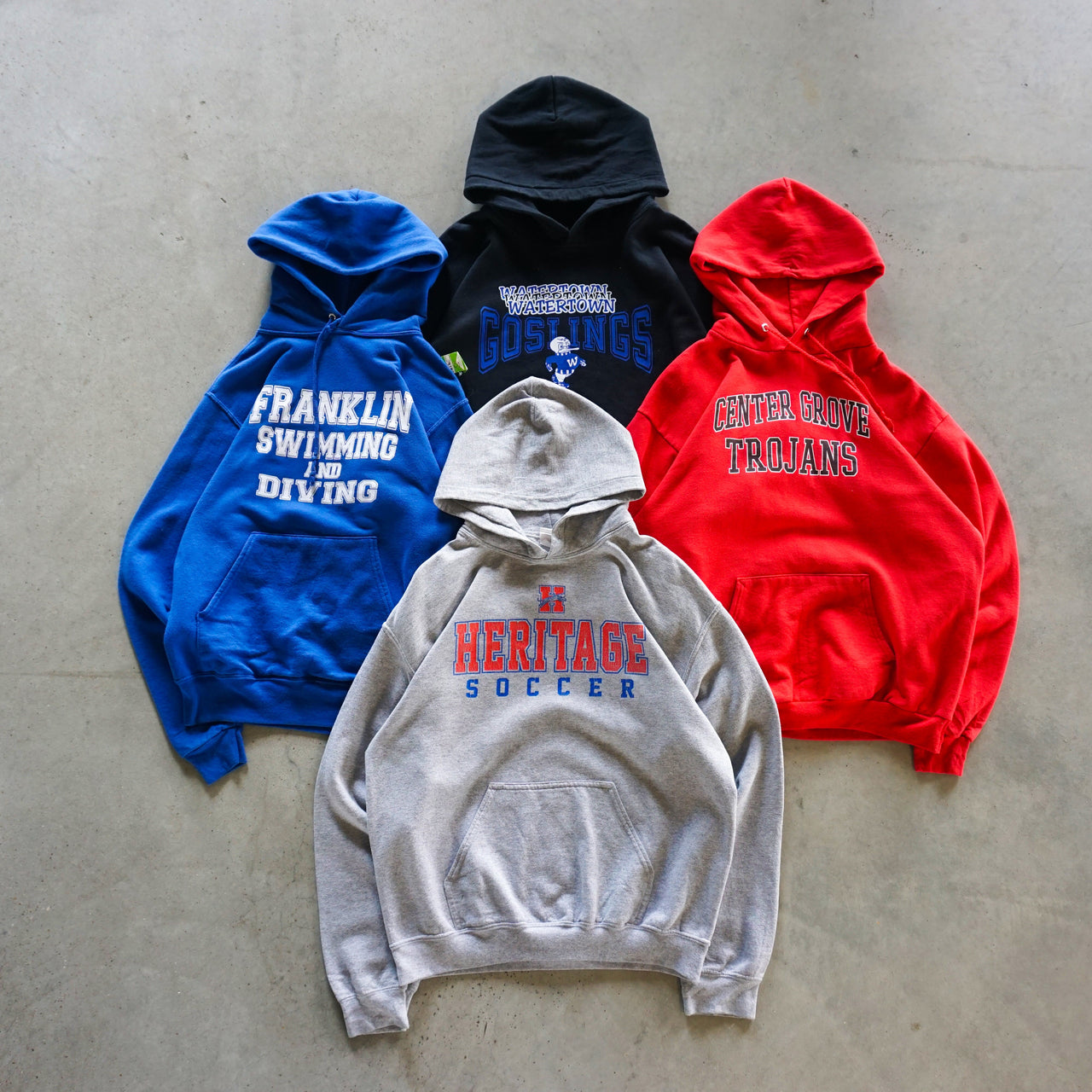 Get Hooked on Vintage: A Dive into Timeless Fashion Trends