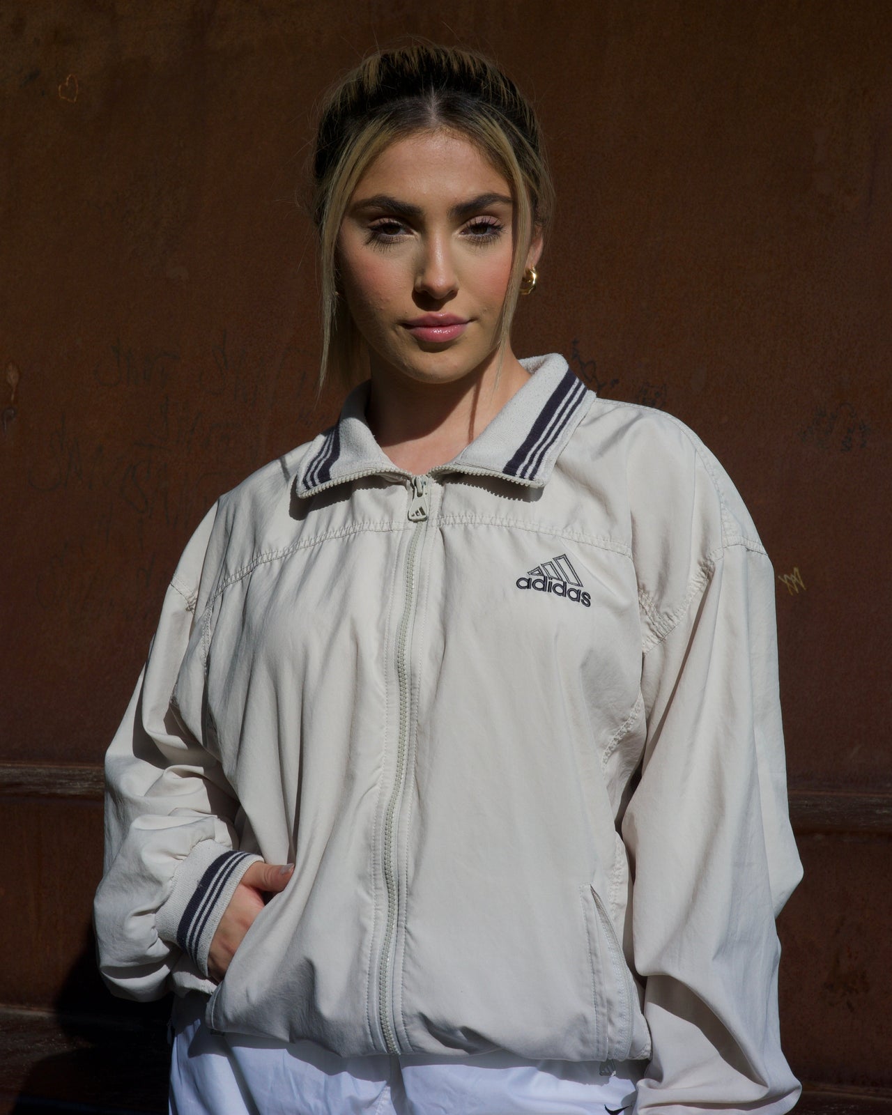 Timeless Threads: Unveiling Classic Vintage Clothing Brands