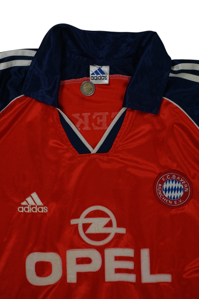 Vintage Bayern 1991-01 Home Tasek2 #7 Football Shirt