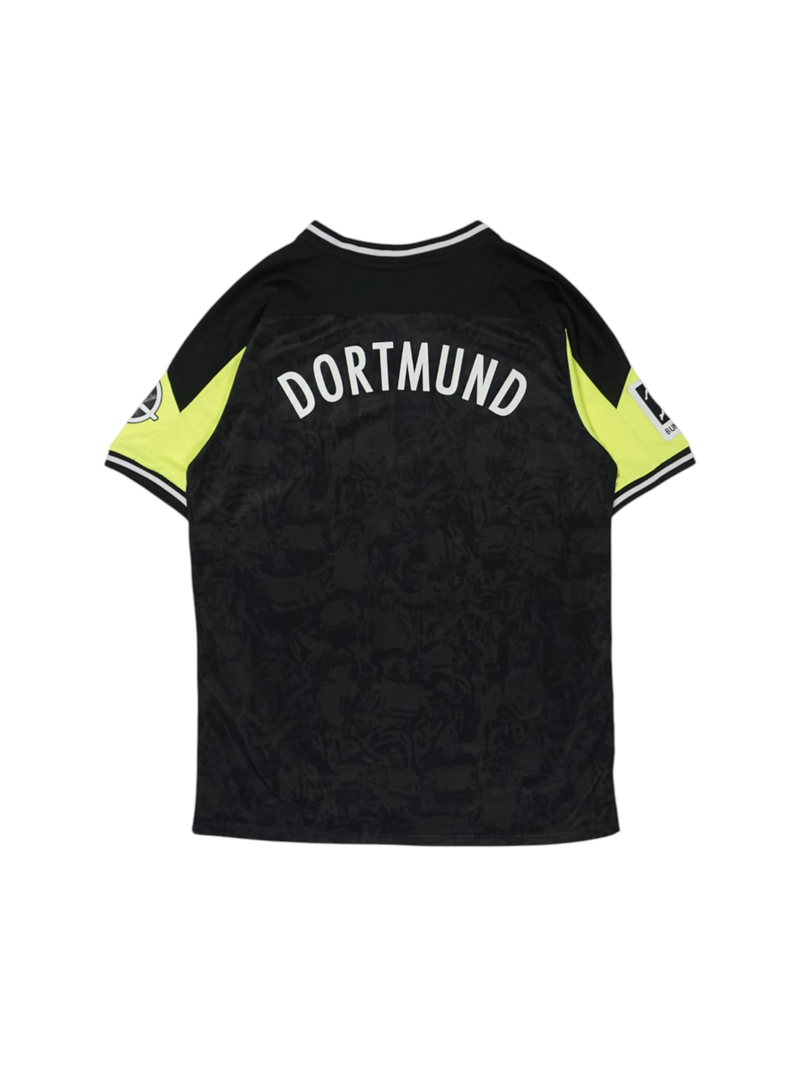 Vintage Borussia Dortmund 21-22 Away Football Shirt